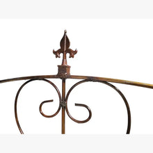 61" Tall Trellis with Arrows