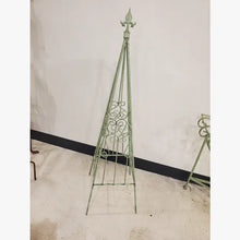 Wrought Iron Fancy Decorative Obelisk Scroll Set of 3