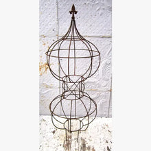 Double Topiary with Finial on Top
