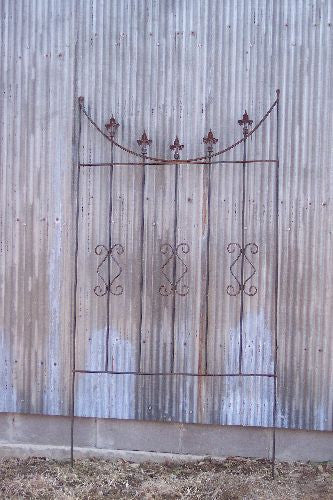 TRELLIS SWAY FENCE