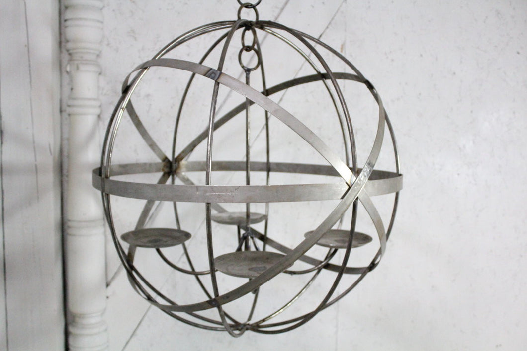 24in Strap & Wire Chandlier with Chain