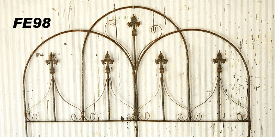 3 ARCH FENCE