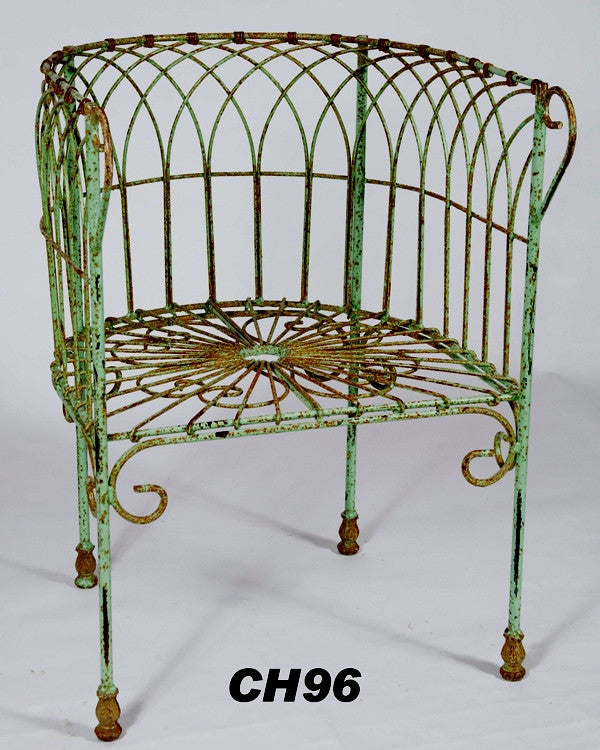 ANTIQUE CHAIR
