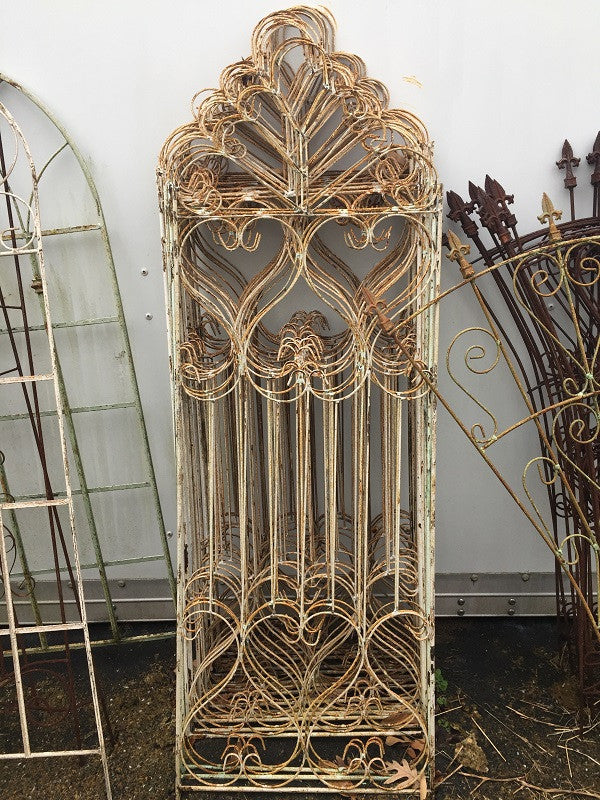 Double Heart Scroll Trellis