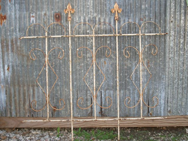 Connect Hoop Top Fence
38