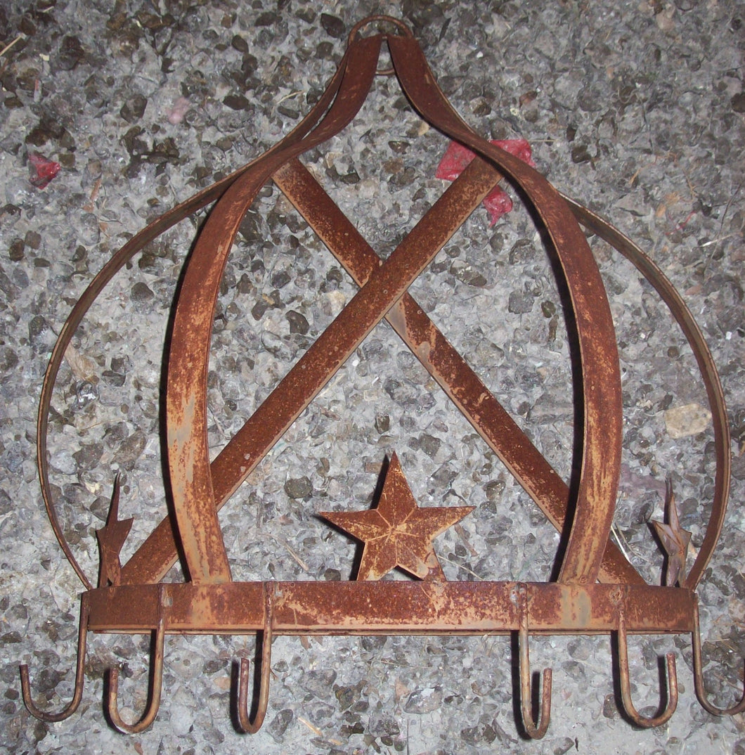 12 Round Pot Rack with Cut out Stars