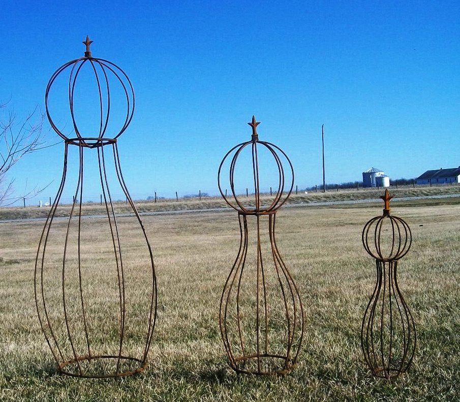 Set of 3 Topiaries
29