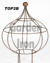 Topiary w Ball Finial
26"h x 18"w