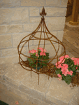Fat Topiary with Finial