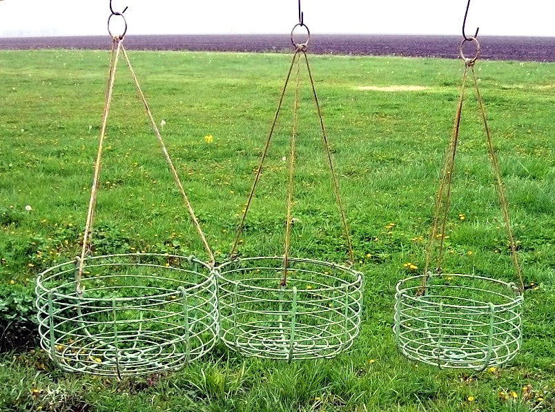 Set of 3 Victorian Round Baskets