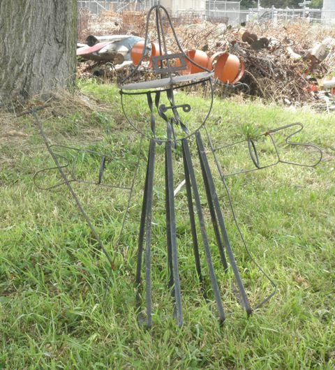 Black Wire Witch – Garden Iron and More