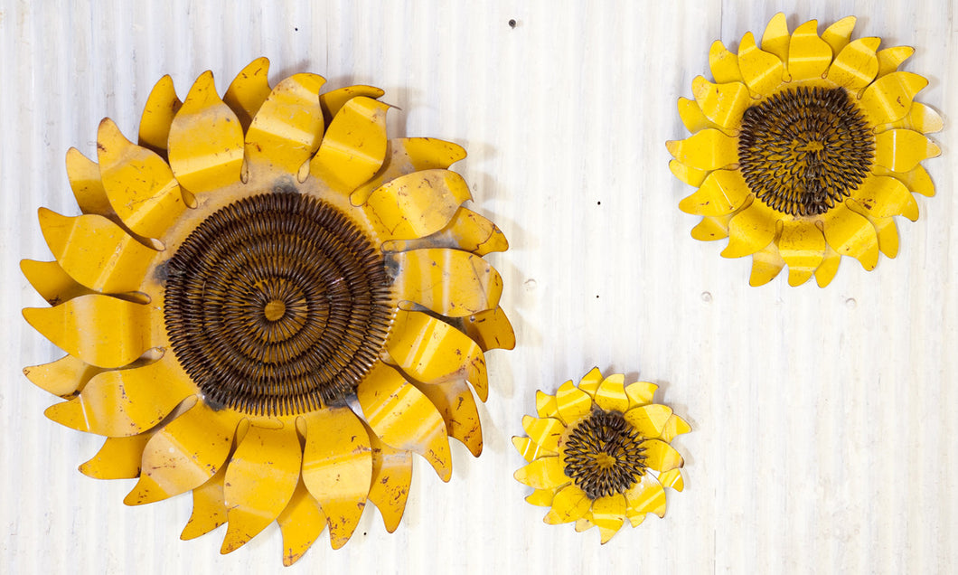 Bright Re-Used Metal Sunflower Set of 3