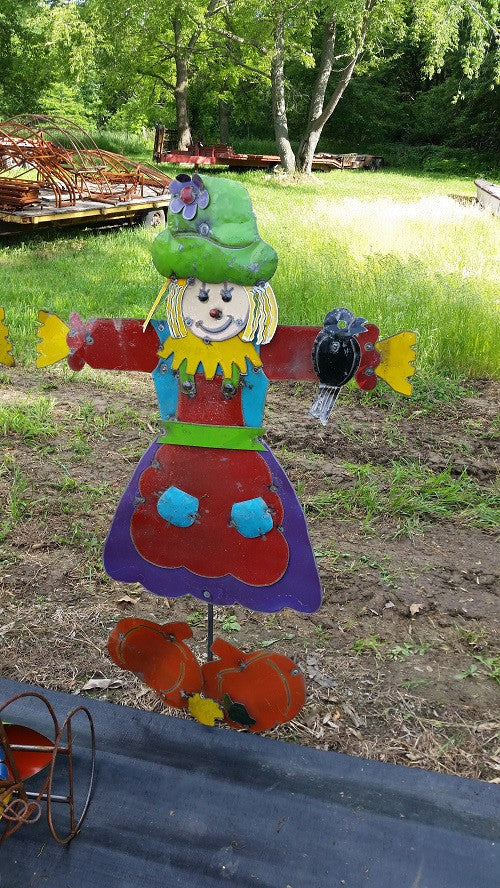Lady Scare Crow with Pumpkins on Bottom Yard Stake