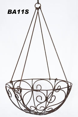 HANGING BASKET WITH REMOVEABLE HANGER