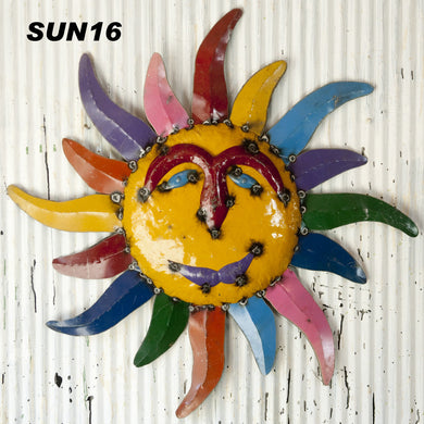 Re-Used Metal Bright Colors
Set of 3 Sun Faces
Sm 19