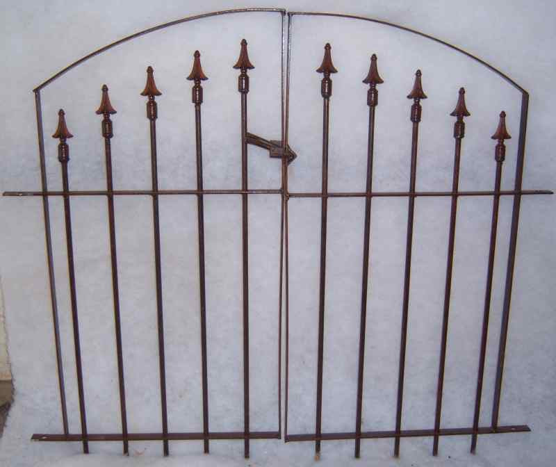 4 FT DOUBLE GATE
